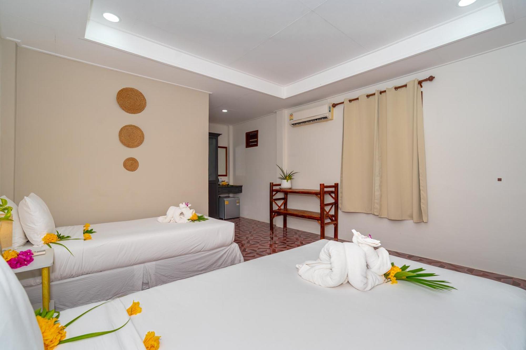 Lanta Beachfront Resort Koh Lanta Luaran gambar