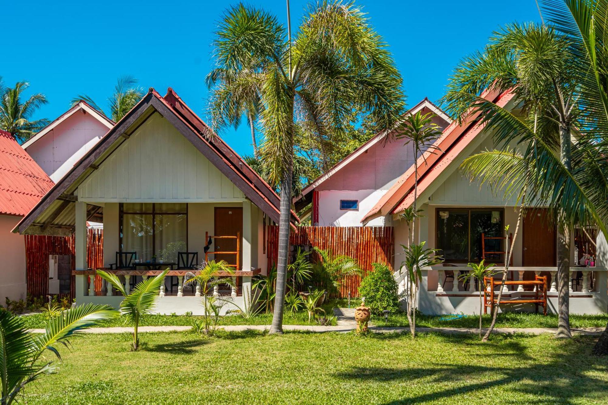 Lanta Beachfront Resort Koh Lanta Luaran gambar