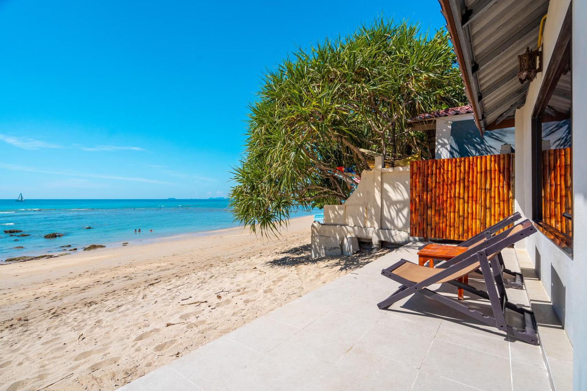 Lanta Beachfront Resort Koh Lanta Luaran gambar