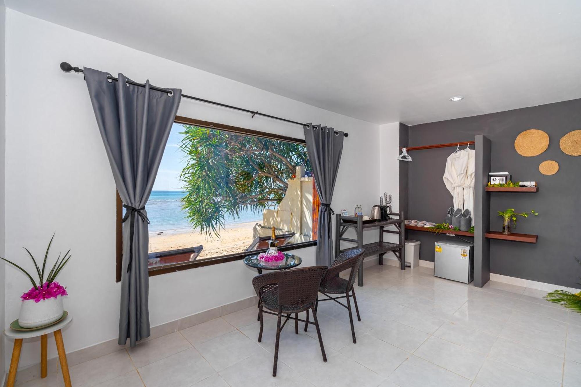 Lanta Beachfront Resort Koh Lanta Luaran gambar