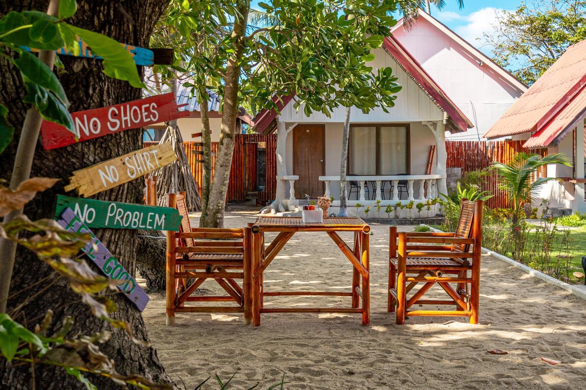 Lanta Beachfront Resort Koh Lanta Luaran gambar